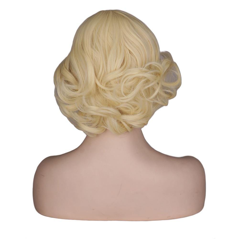 Korte krullende blonde pruik | Perruque-Club
