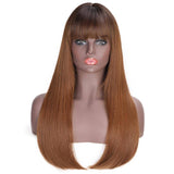 Bruine pruik met franje | Perruque-Club