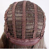 Bruine golvende pruik A4