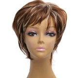 Korte pruik met highlights