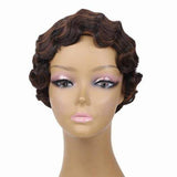 Pruik met krulspelden