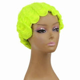 Pruik met krulspelden