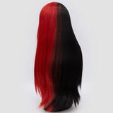 Rood met zwarte pruik